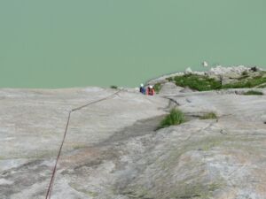 Mehrseillängen klettern in schöner Umgebung,